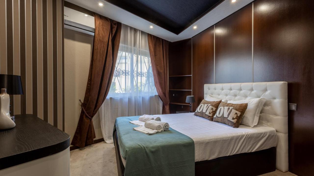 Charming 1 Bedroom Apartment In Portimao By Lovelystay Bagian luar foto