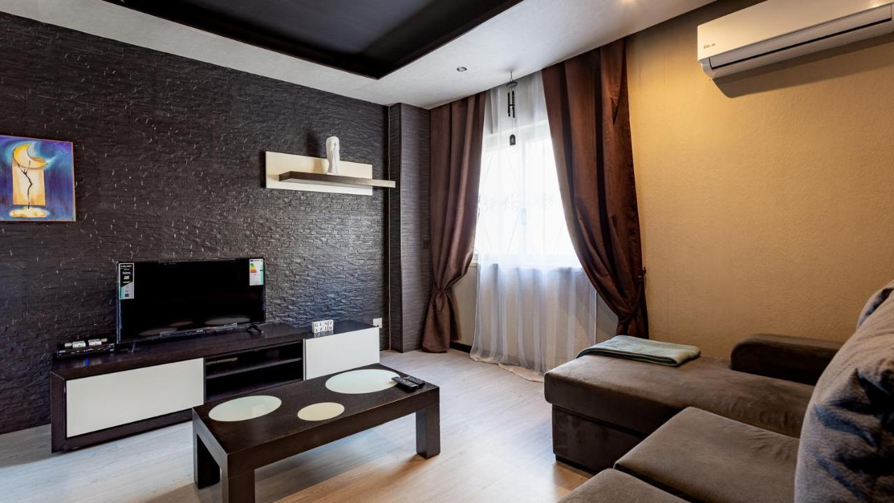Charming 1 Bedroom Apartment In Portimao By Lovelystay Bagian luar foto